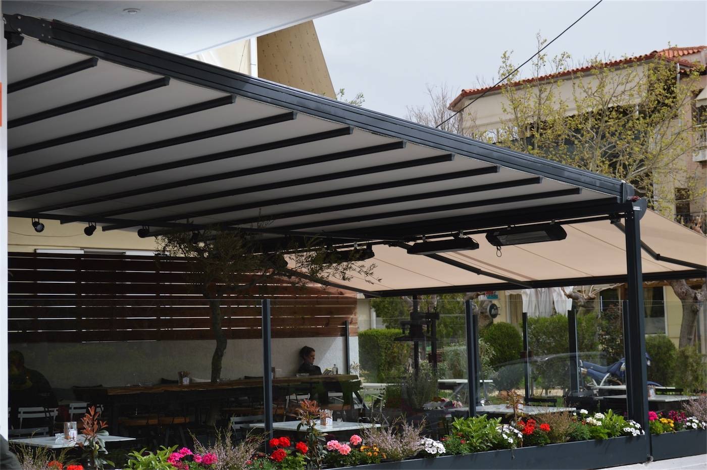 Περγκοτέντα και τέντα στην καφετέρια Jardin στην Παλλήνη | Tentagon
